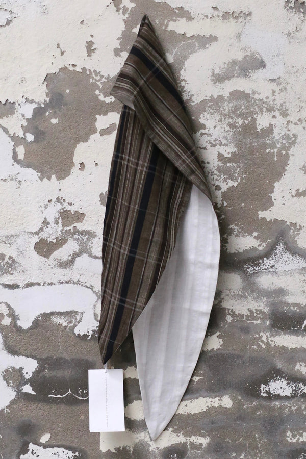 AVIVA JIFEI XUE 25 Spring and Summer Narrow Scarf AJX-SS25-NS-ECGNGS-NTGZ Mud Grid/Natural Gradient Stripes